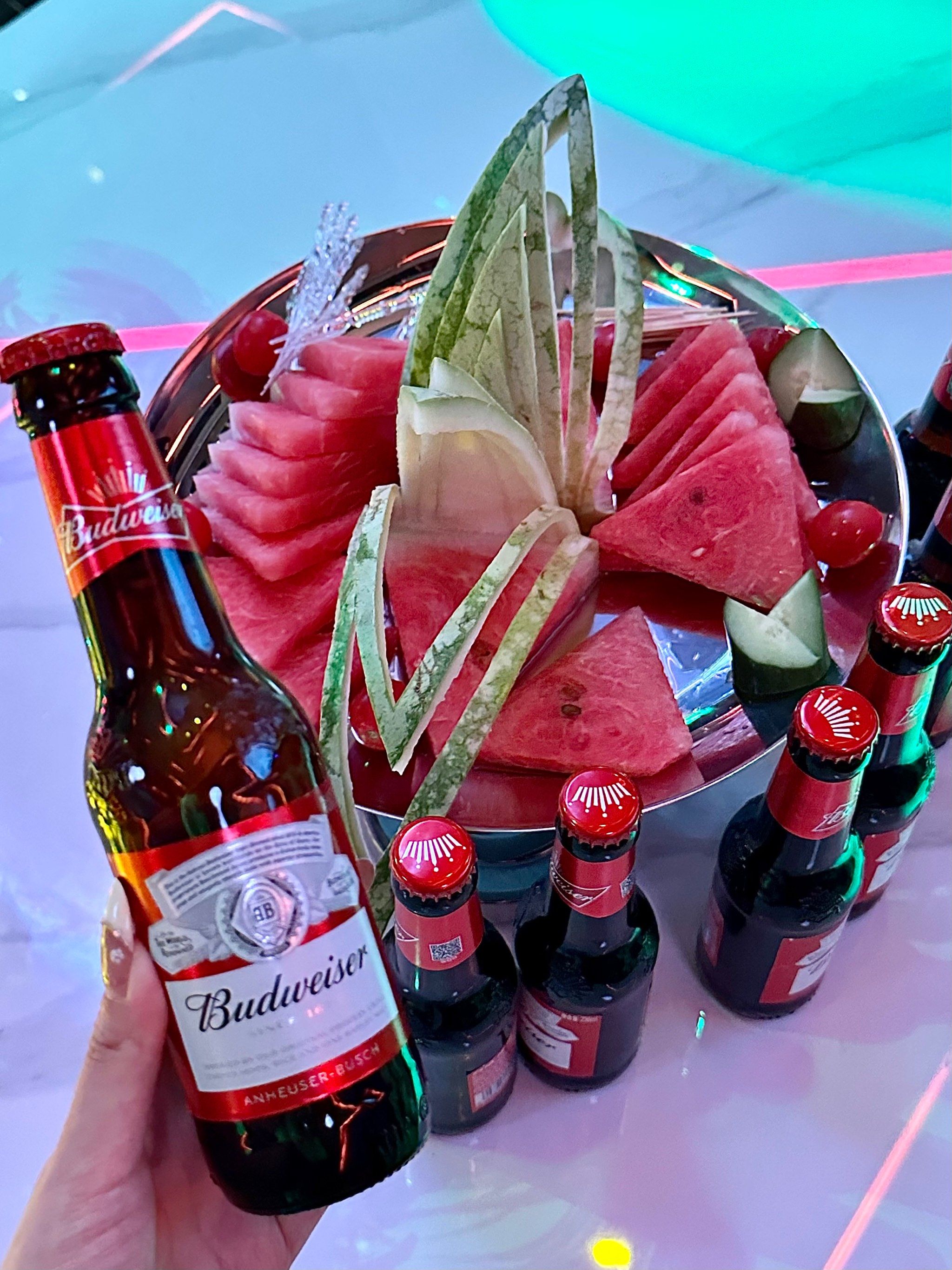 毕节商务KTV体验指南-织金县ktv预订